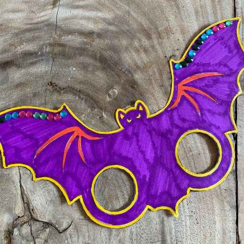 Bouwplaat griezelen masker en handpop