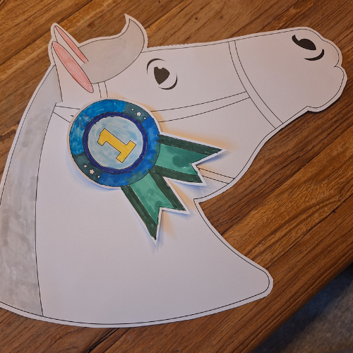 Bouwplaat stokpaard knutselen