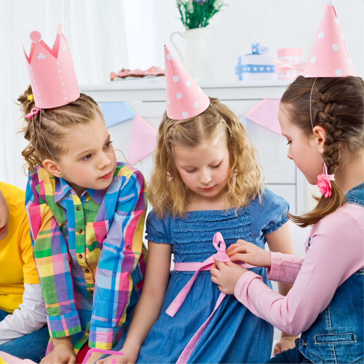 SUYEPER 4 Stuks Feestdozen – 29x29 Cm – Groot Formaat – Voor Verjaardagen, Themafeestjes, Spelletjes En Goodiebags